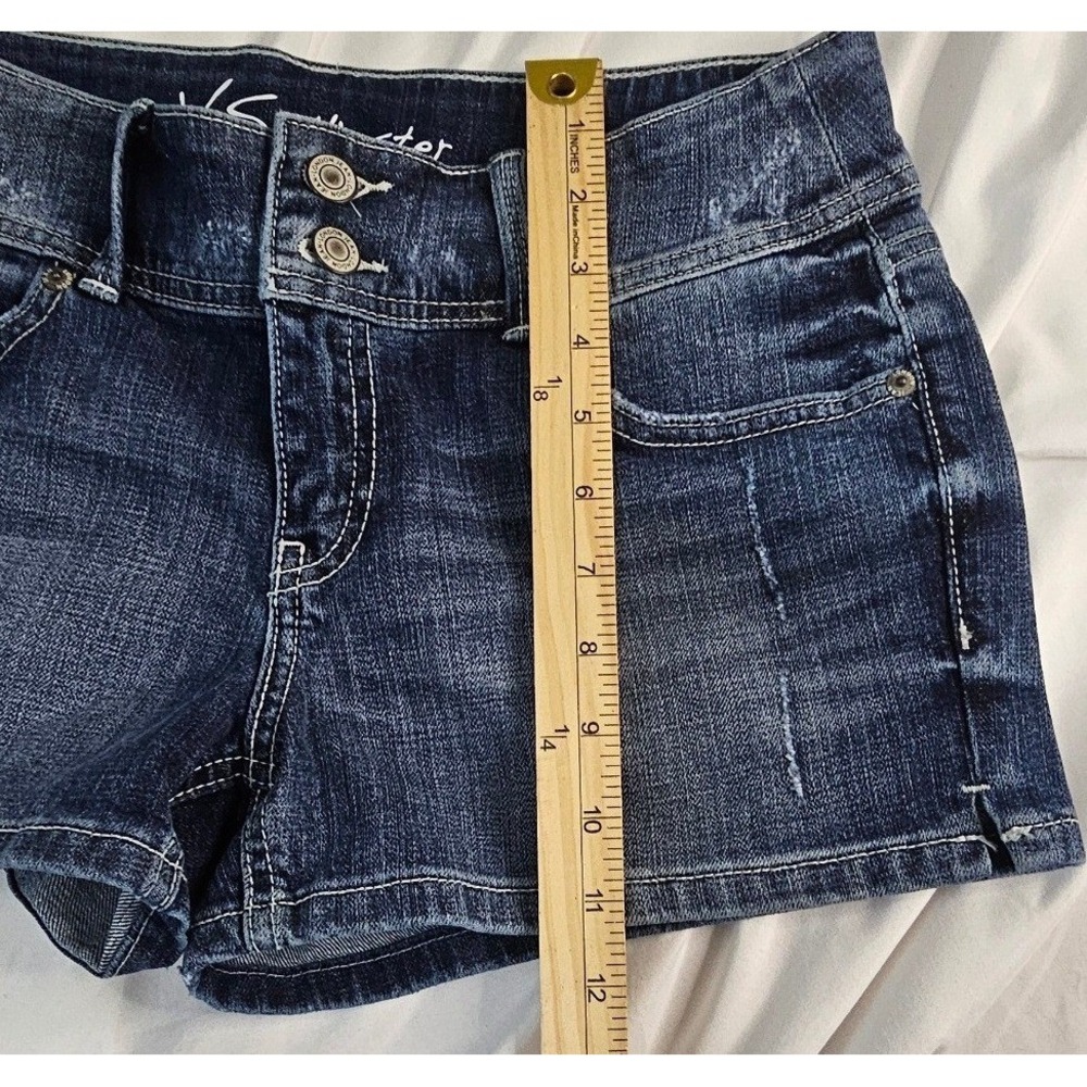 Victoria's Secret VS Hipster Denim Shorts Size 4 Dark Wash Low Rise Distressed - Picture 7 of 7